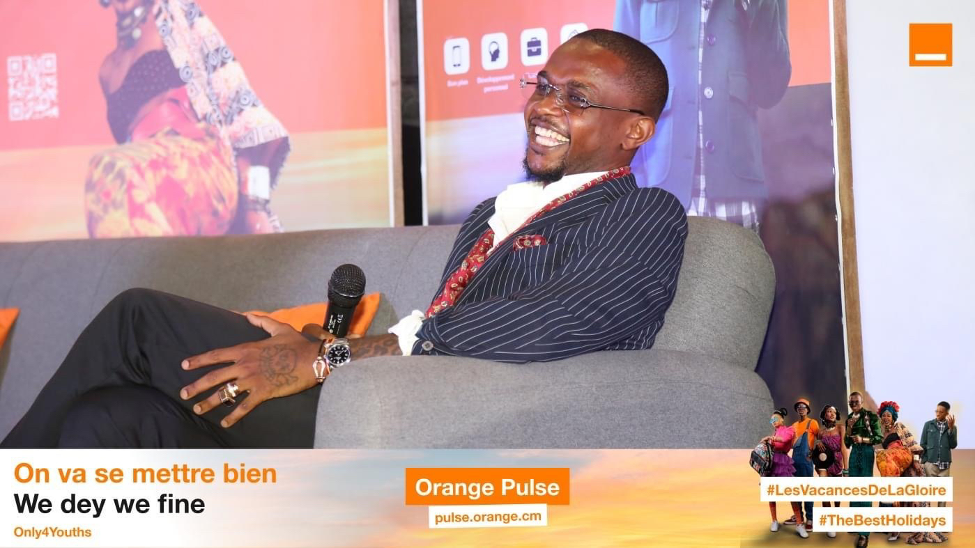 David Eto’o aux côtés de blogueuses pour le programme O’Talk d’Orange Pulse